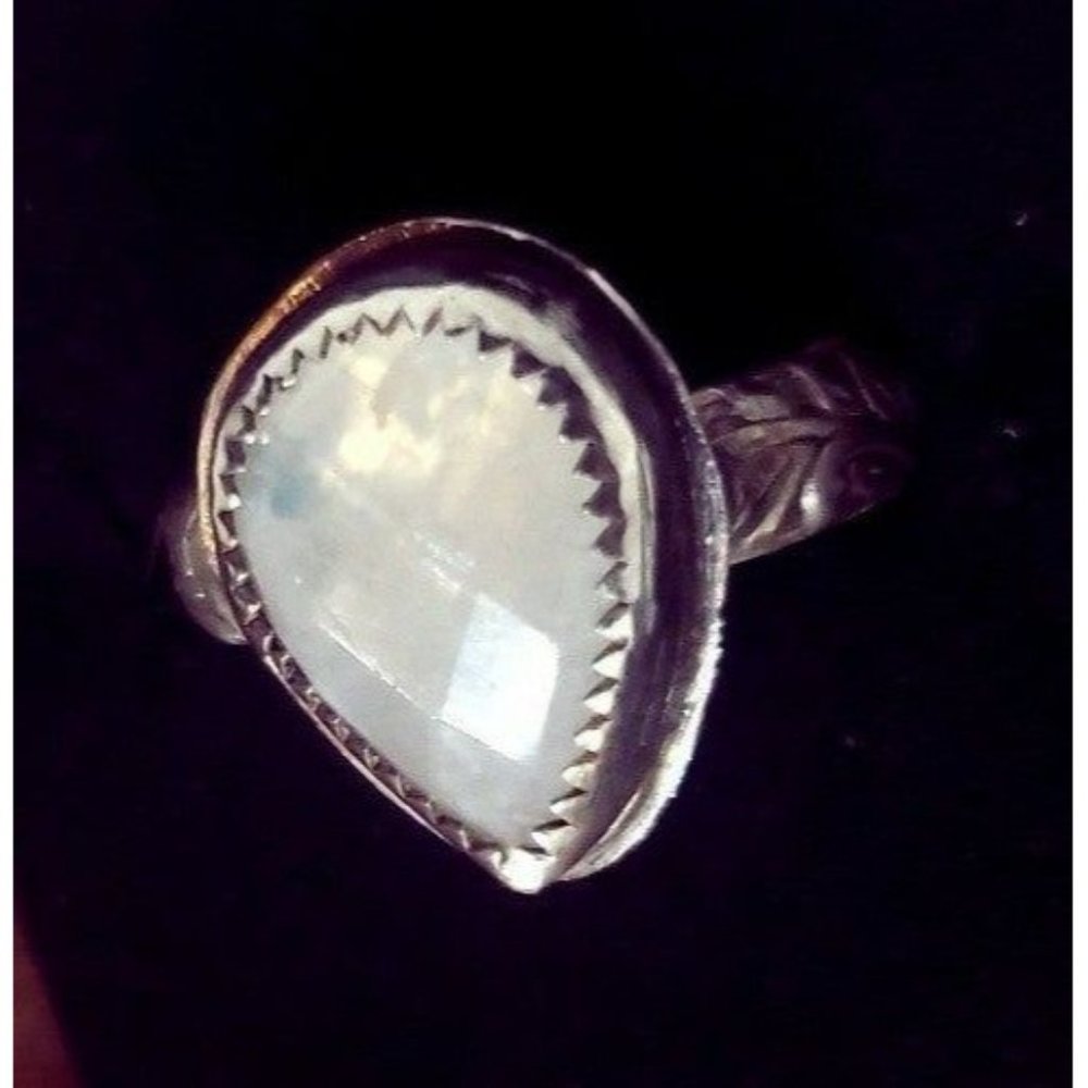 Moonstone ring - Picture 7 of 12